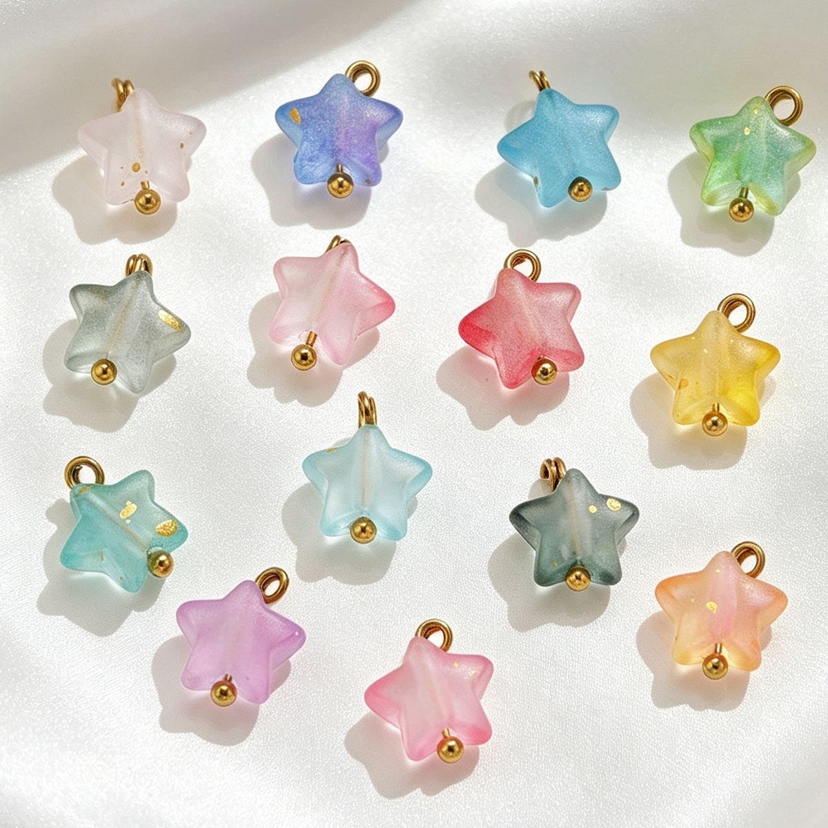 Moon Star Earrings - จี้อะคริลิคทรงดาวหลากสีขนาดเล็ก 12 ชิ้น ขนาด 12.3*10 มม.