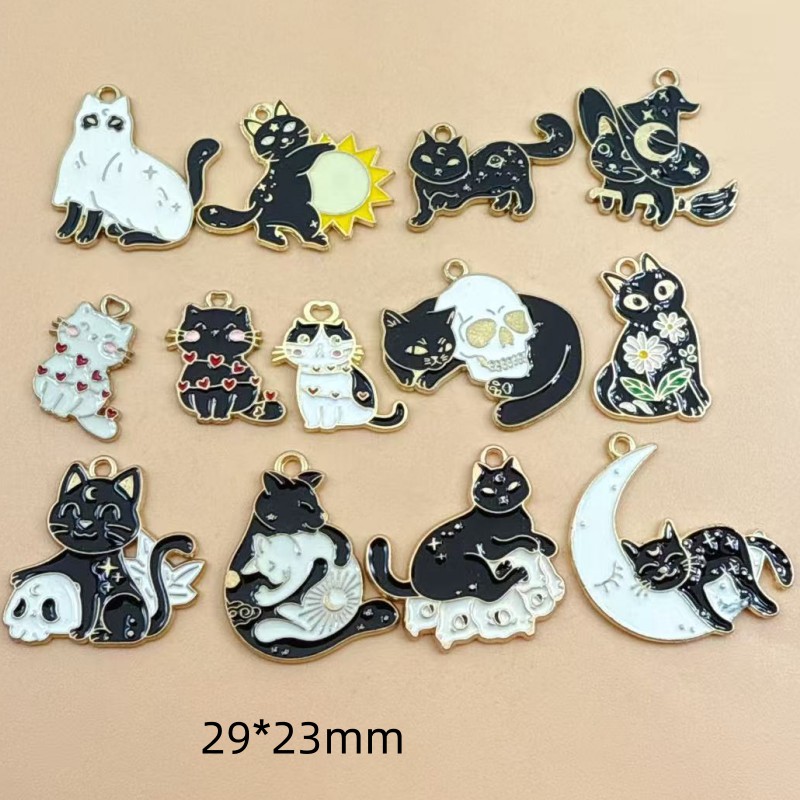 Charm Bracelet Beads - จี้แมวดำเคลือบอีนาเมลแท้ 10 ชิ้น น่ารัก เหมาะสำหรับทำสร้อยข้อมือ ต่างหู