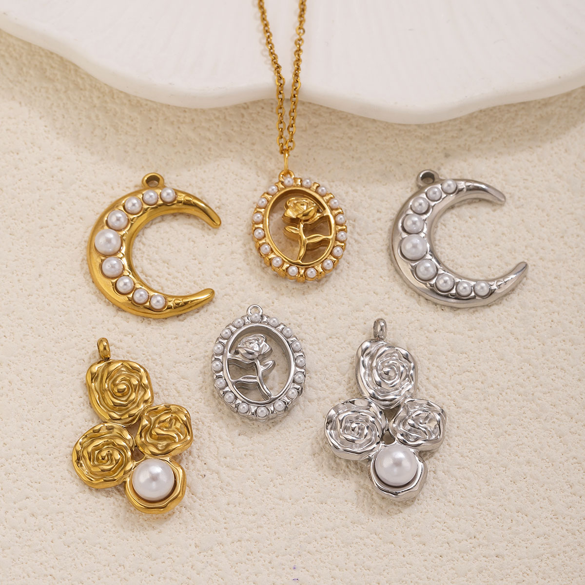 จี้รูปพระจันทร์และดอกกุหลาบประ - Moon Star Earrings บทวิจารณ์และราคา