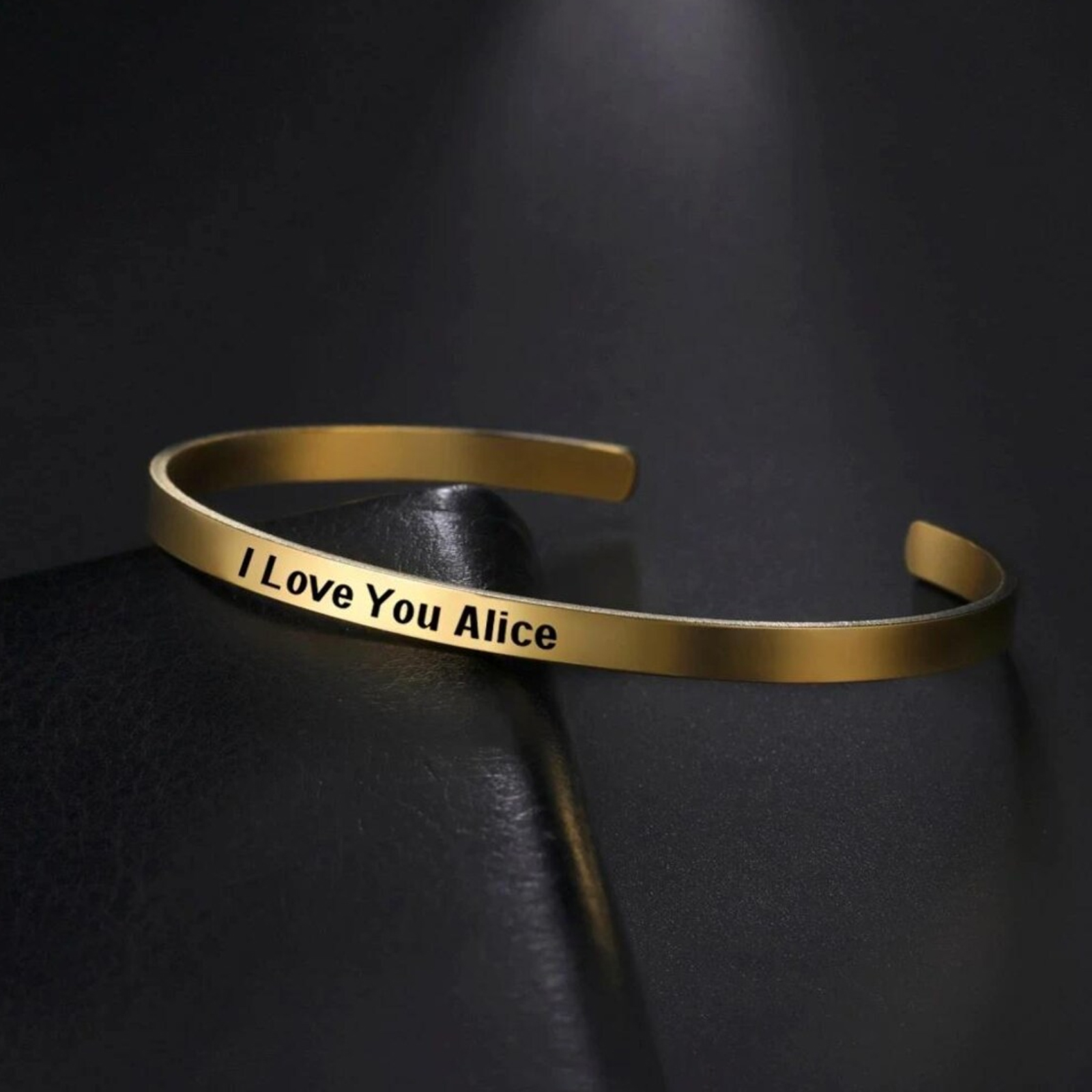 Lemegeton แกะสลักชื่อสร้อยข้อม - Cuff Bangle Bracelet บทวิจารณ์และราคา