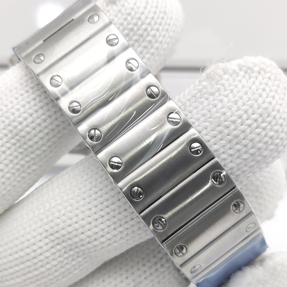 นาฬิกาผู้ชาย ตัวเรือนทรงเหลี่ย - Cartier Watch Santos บทวิจารณ์และราคา